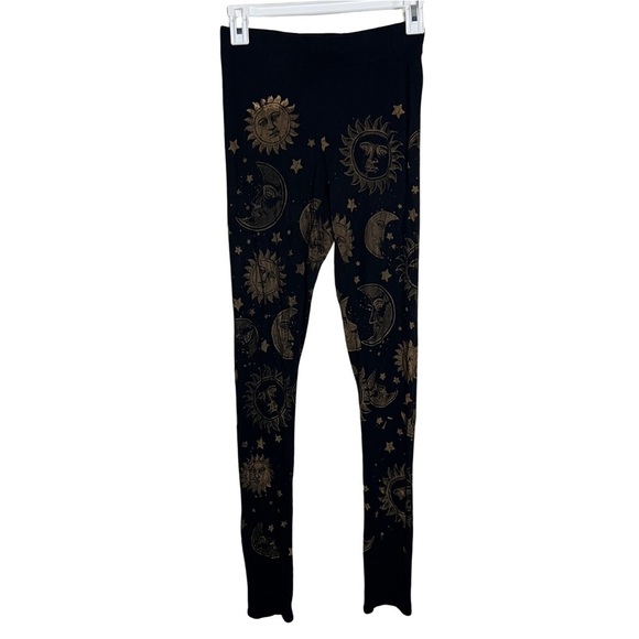 Deb Astrology Leggings Sun Moon Stars Boho Witchy Black and Gold Size Small - Picture 2 of 9